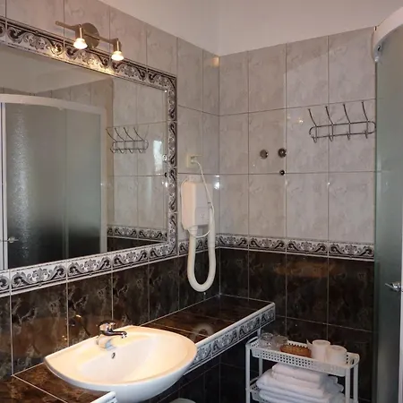 Linet 6- By Interhome Apartamento Funtana