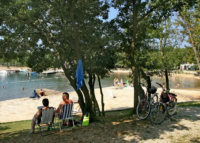 Linet 6- By Interhome *